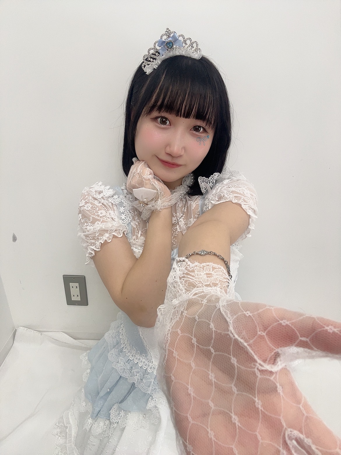 右手にペンラ左手うちわ準備はOK？